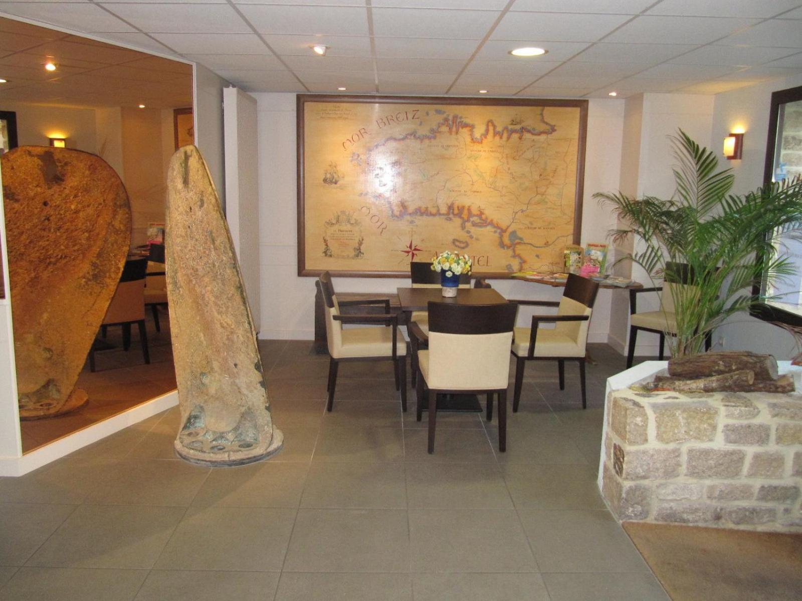 Albatros Hotel Куиберон Екстериор снимка